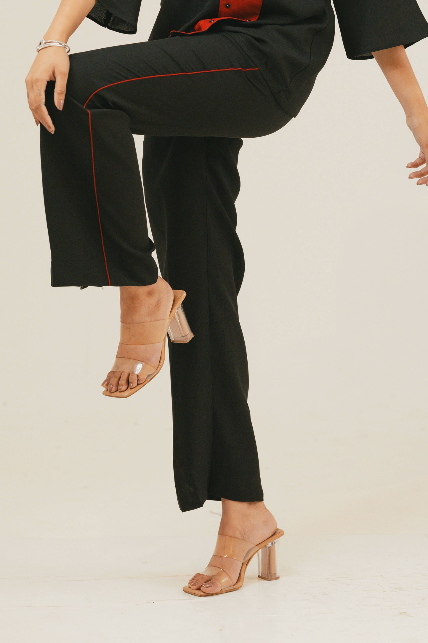 Scarlet Line Pant