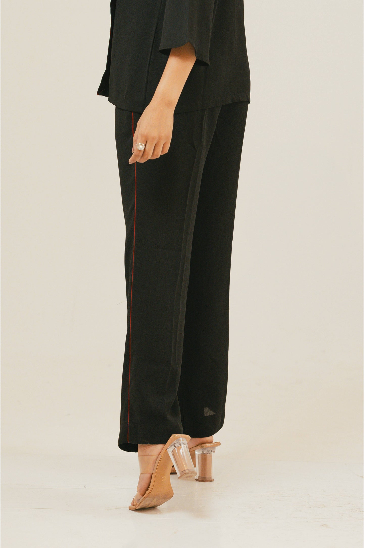 Scarlet Line Pant
